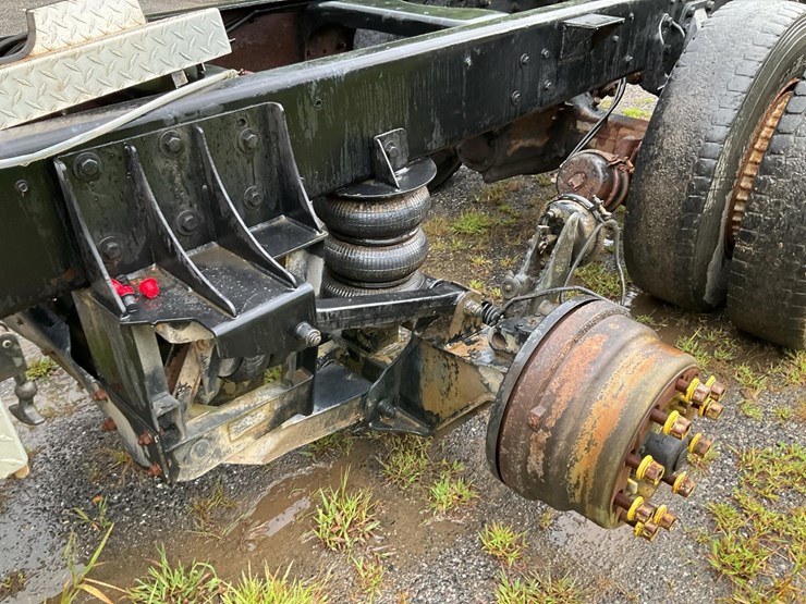 1989-ford-l8000-image-36