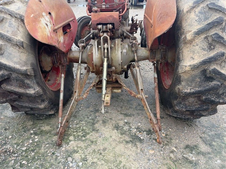 massey-ferguson-20-image-7