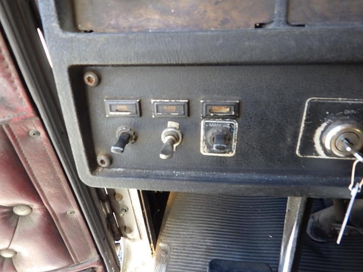 1994-kenworth-w900-image-47