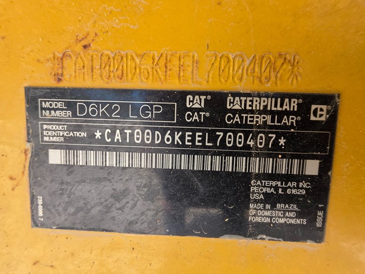 2016-caterpillar-d6k2-lgp-image-107