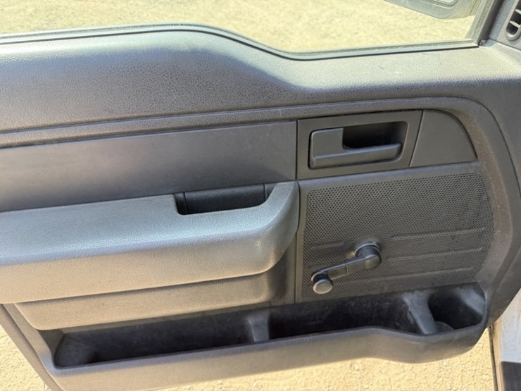 2012-ford-f150-image-26