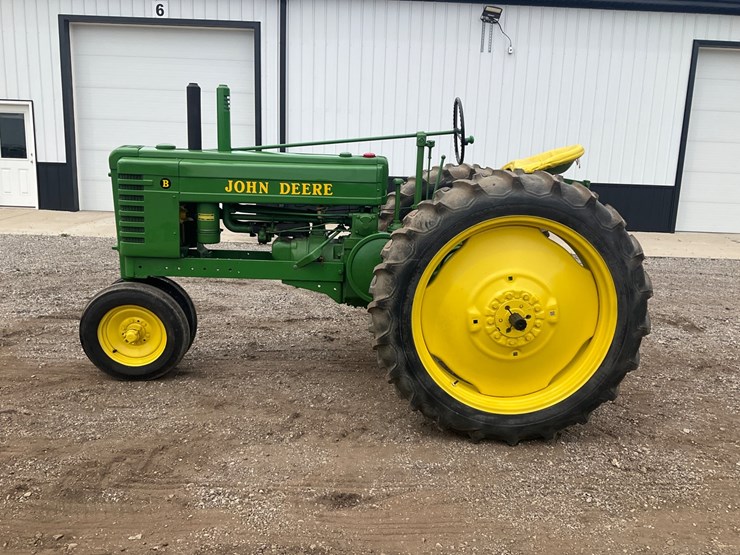 1939-john-deere-model-b-image-2