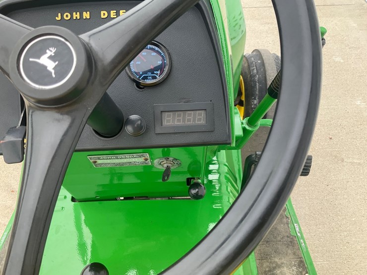 1975-john-deere-214-image-14