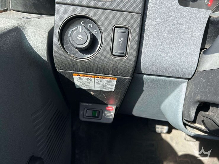 2019-ford-f750-image-15