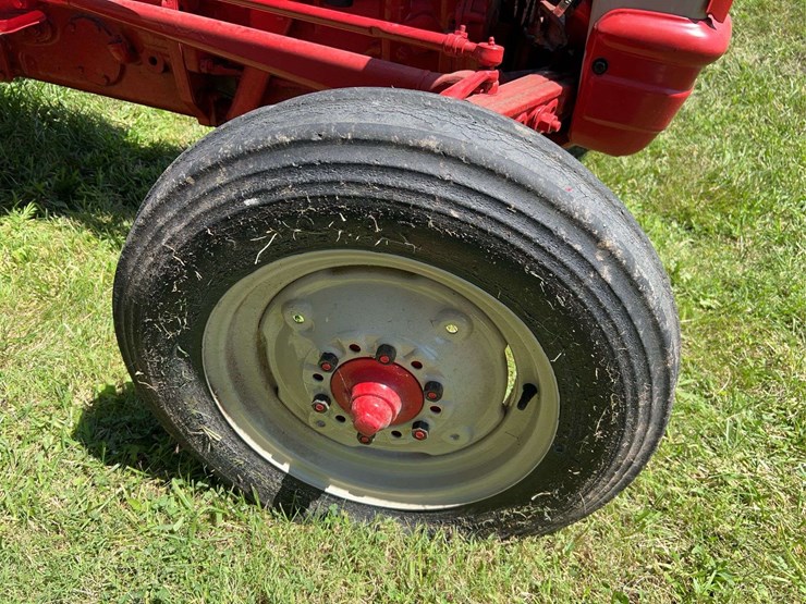 1961-ford-871-image-18