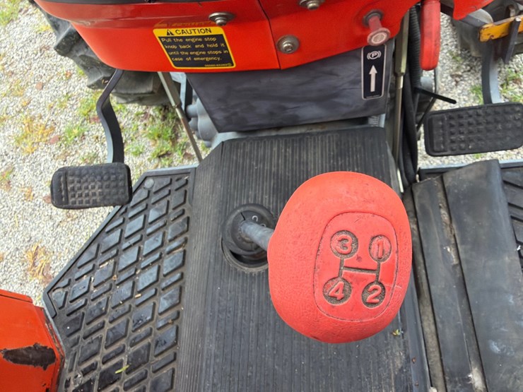 kubota-m6800-image-28