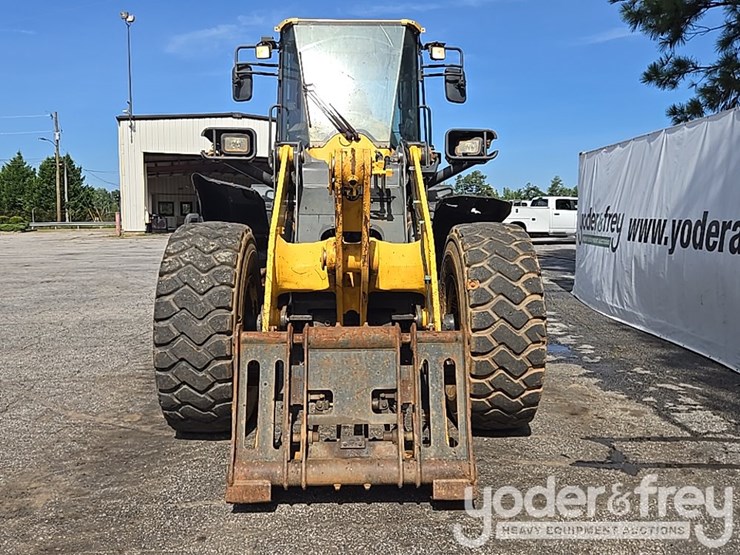 2017-komatsu-wa270-8-image-8