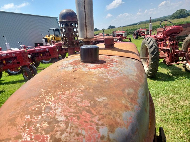 1953-farmall-super-c-image-19