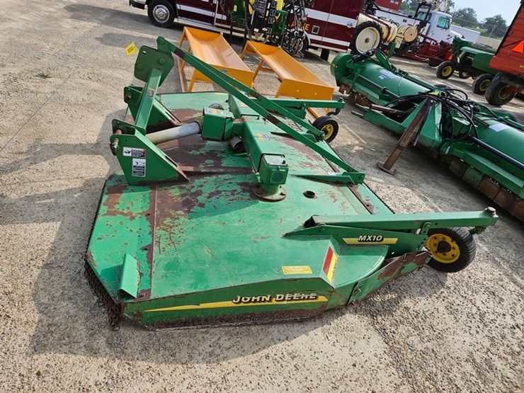 john-deere-10-image-2