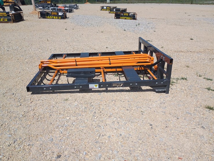 #26143-•-arteer-hay-accumulator-grapple-skid-steer-attachment-image-2