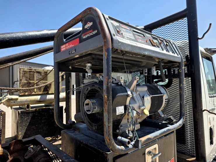 2015-international-durastar-4300-image-13
