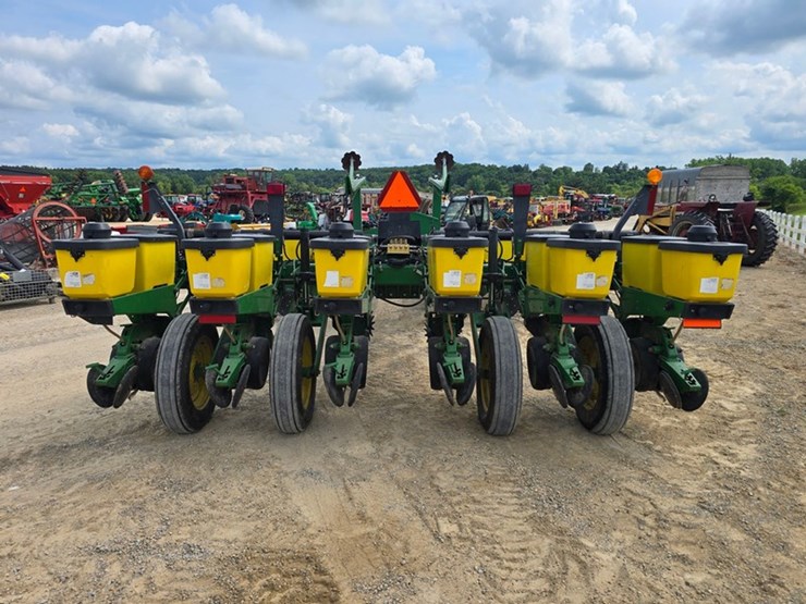 john-deere-1770-image-4