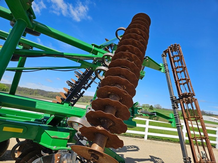 john-deere-2623vt-image-54