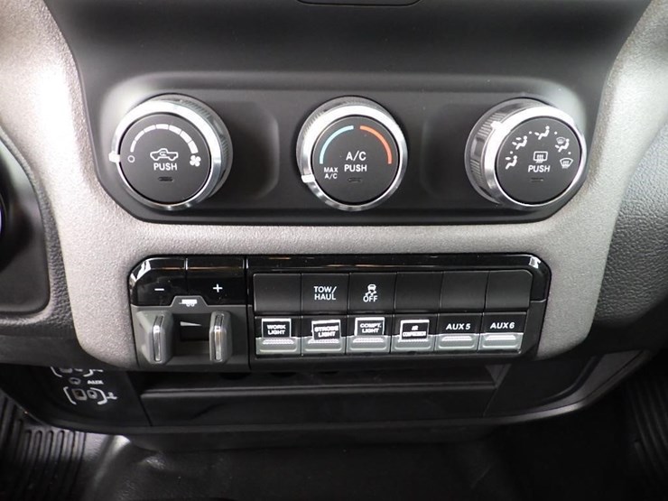 2024-dodge-ram-2500-image-45