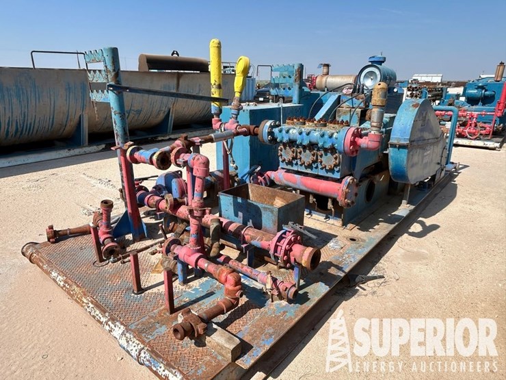2011-cummins-qsb6.7-image-1