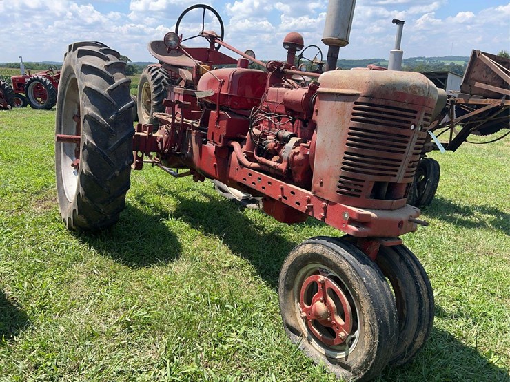 1954-farmall-super-h-image-7
