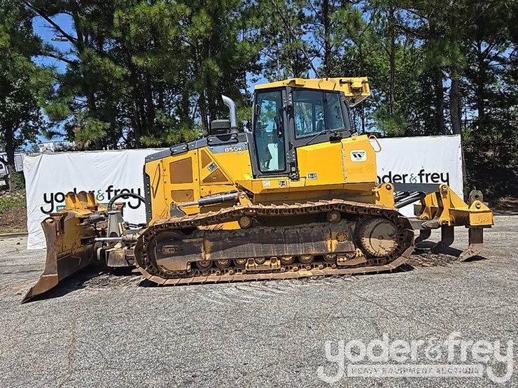 2018-deere-850k-image-2