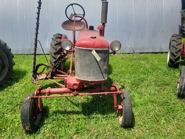 1949-farmall-cub-image-8