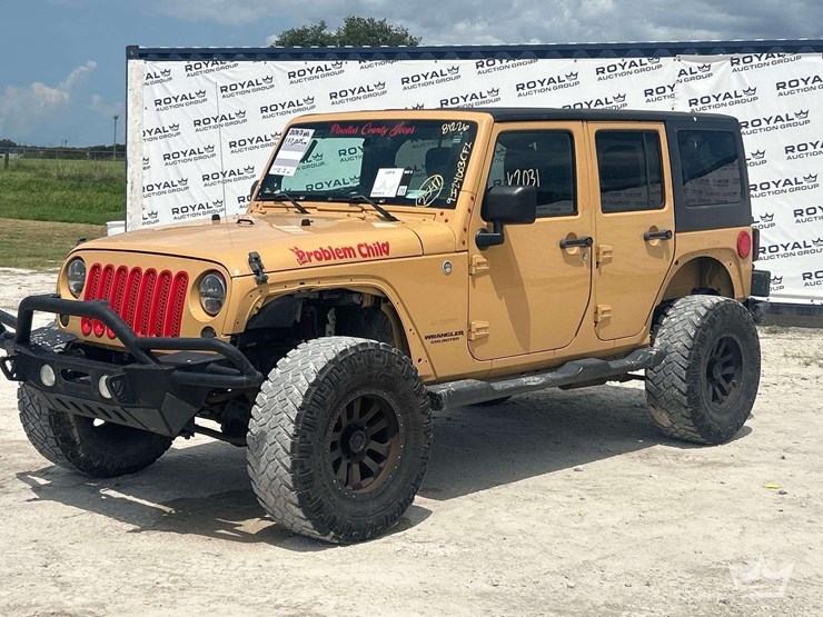 2013-jeep-wrangler-image-1