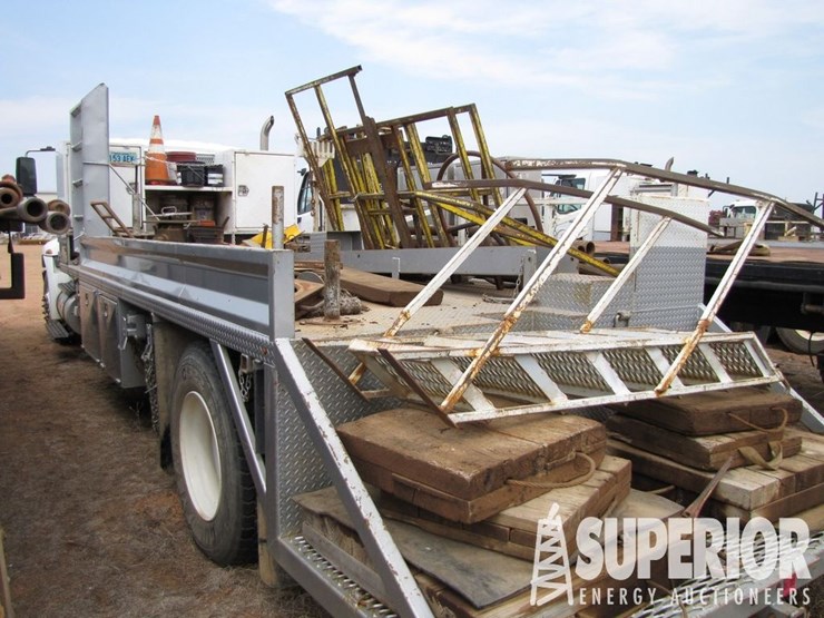 2015-international-durastar-4300-image-3