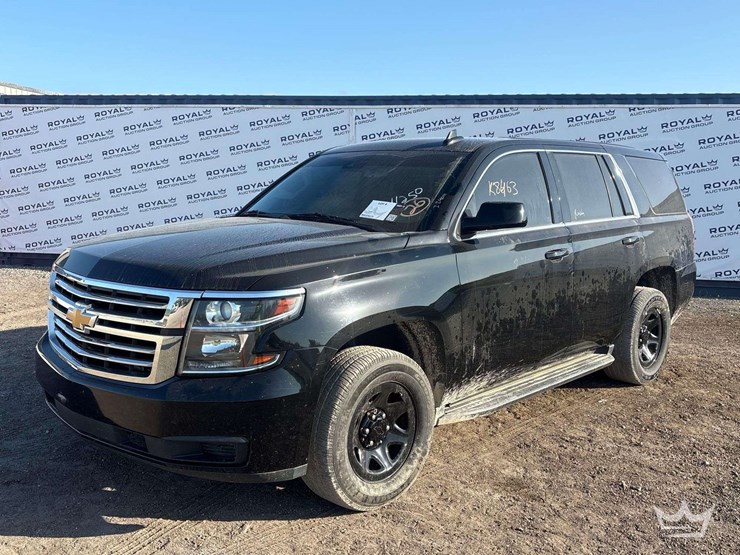 2020-chevrolet-tahoe-image-1