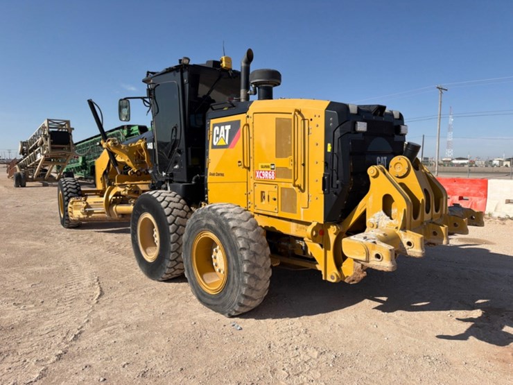 2018-caterpillar-140m3-image-12