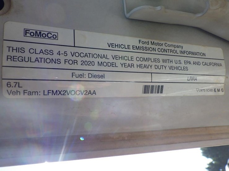 2020-ford-f550-image-41