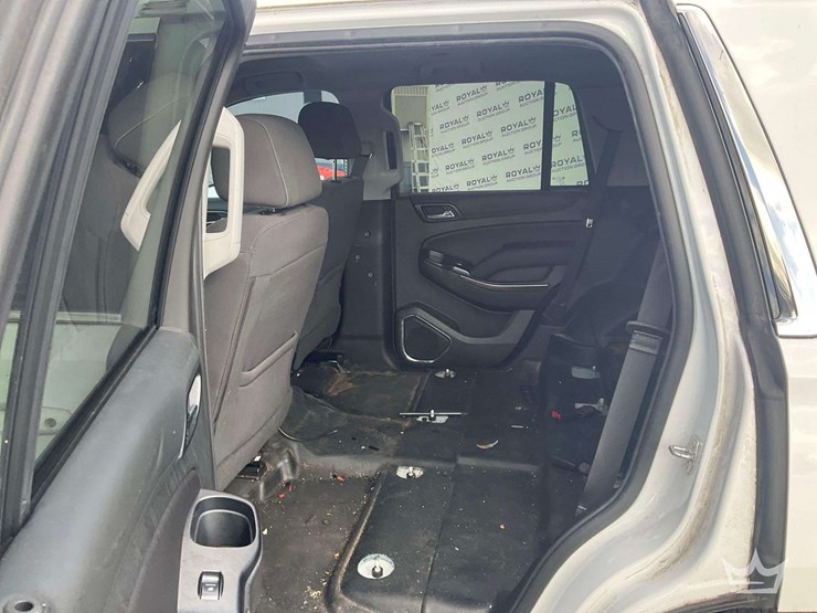 2019-chevrolet-tahoe-image-17