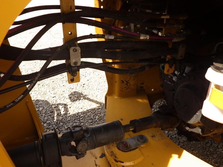 caterpillar-914k-image-19