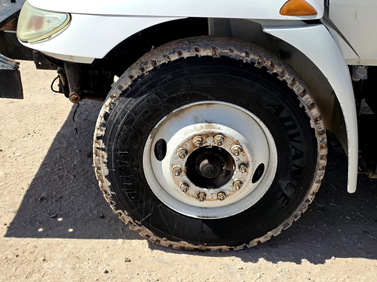 2012-international-durastar-4300-image-15