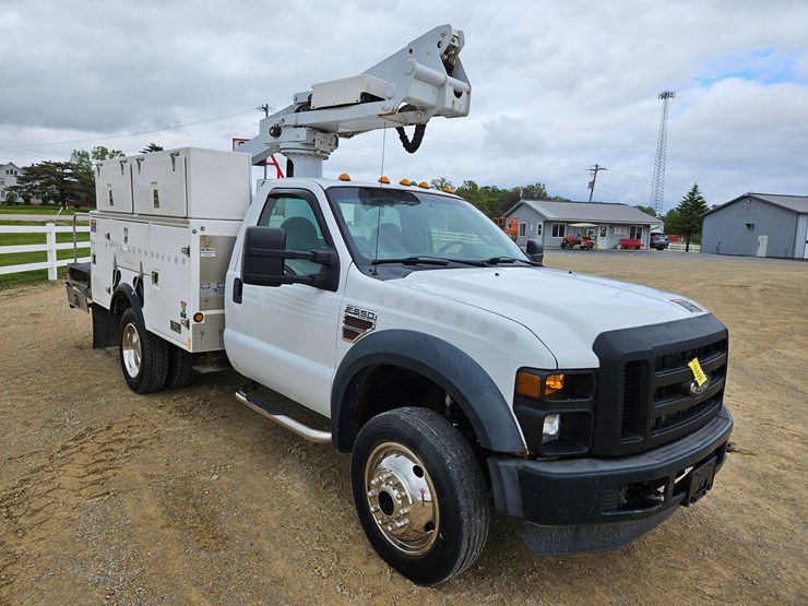2008-ford-f550-image-53