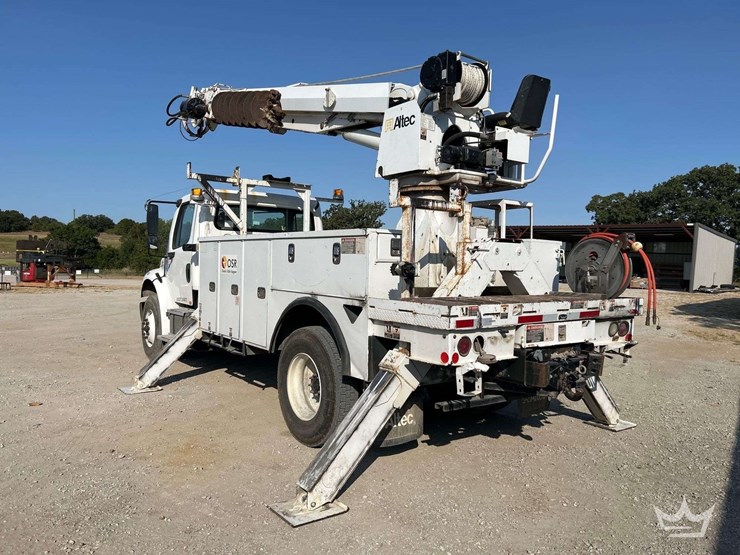 2018-freightliner-m2-106-image-2