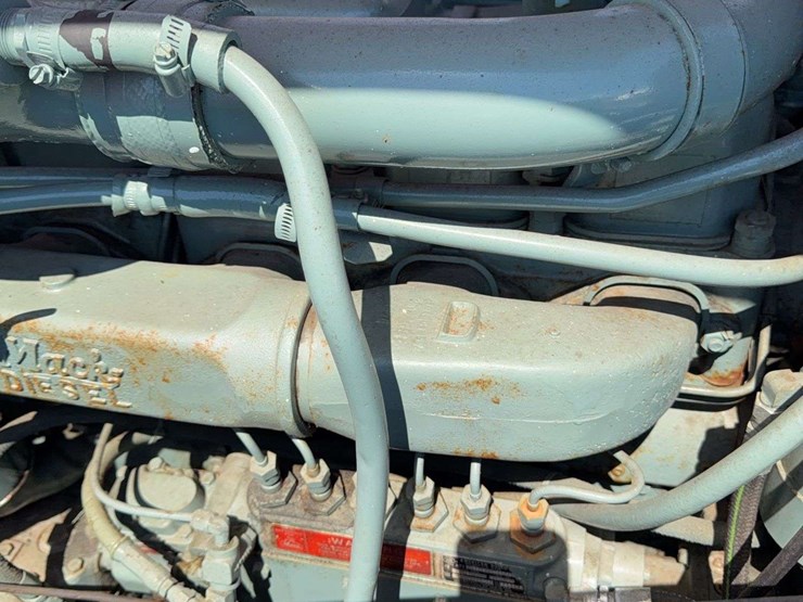 mack-b61-image-24