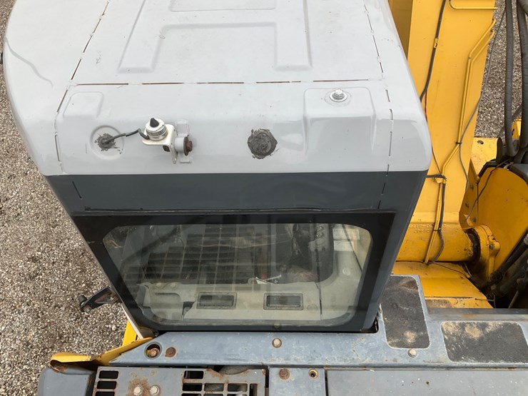 2006-komatsu-pc138us-lc-image-46