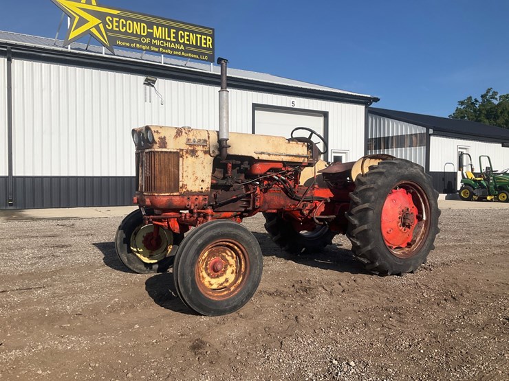 #6068-•-1958-case-211-b-tractor-image-1