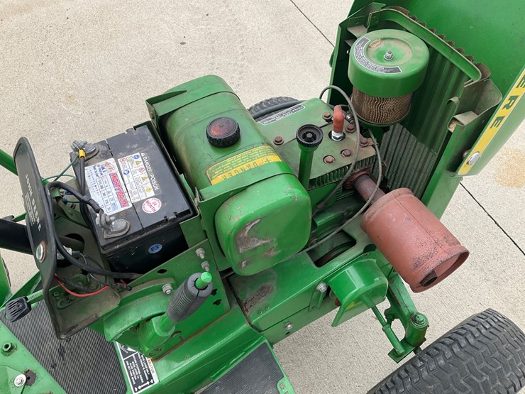 john-deere-112-image-15