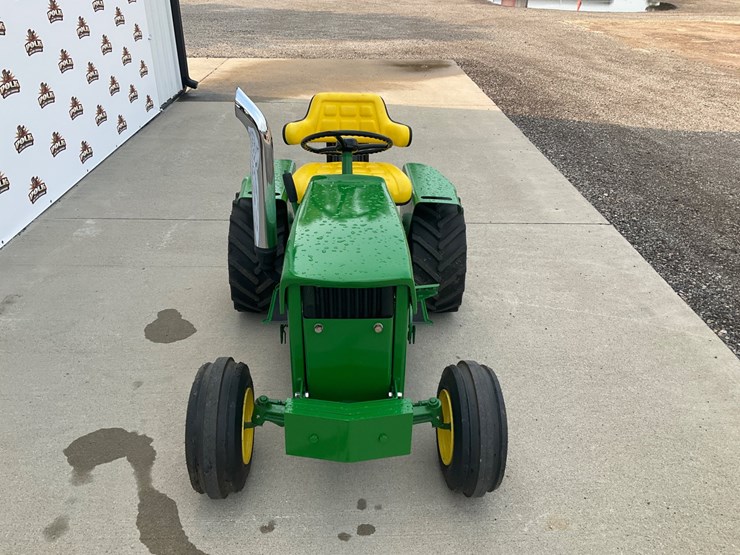 john-deere-4020-image-8