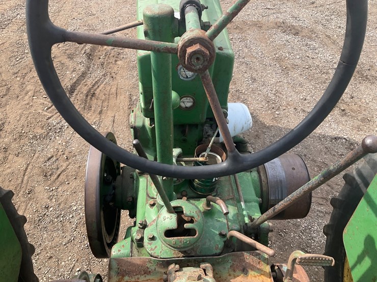 1943-john-deere-model-b-image-23