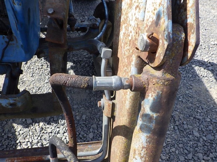 ford-tractor-image-16
