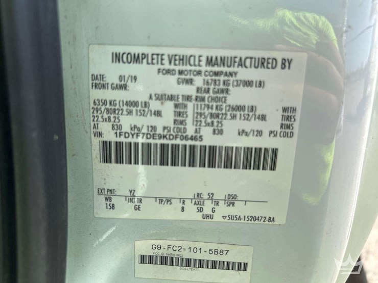 2019-ford-f750-image-5