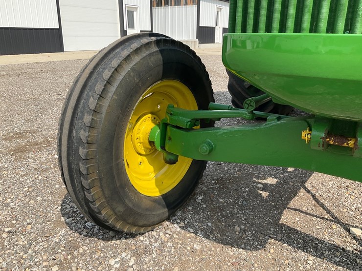 1956-john-deere-80-image-12