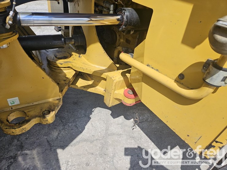 2016-caterpillar-966m-xe-image-33