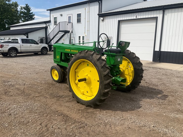 1953-john-deere-50-image-2