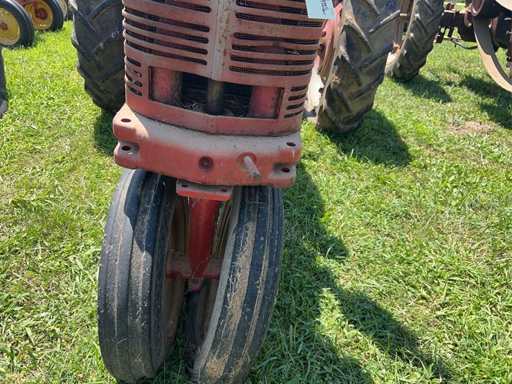 1954-farmall-super-h-image-11