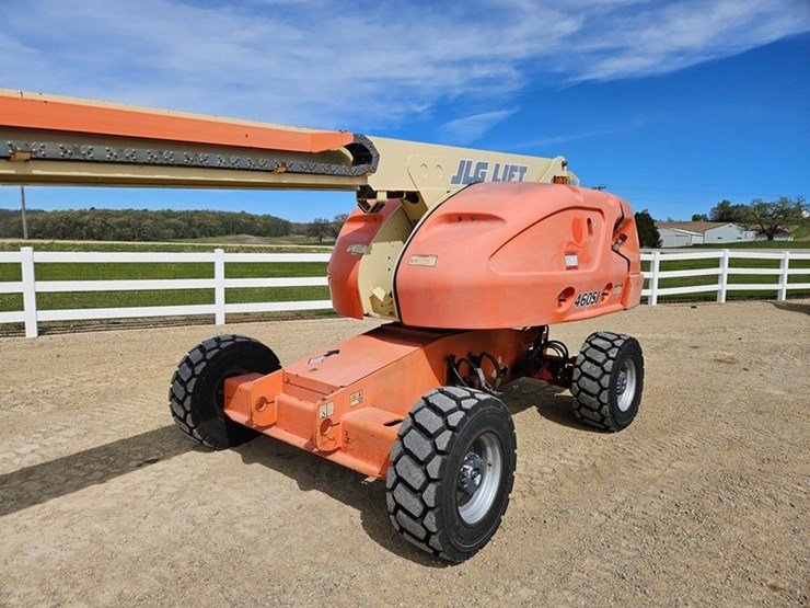 #89-•-jlg-460si-basket-lift-image-24