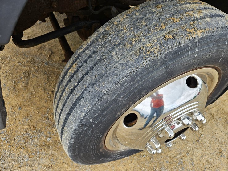 2008-ford-f550-image-56