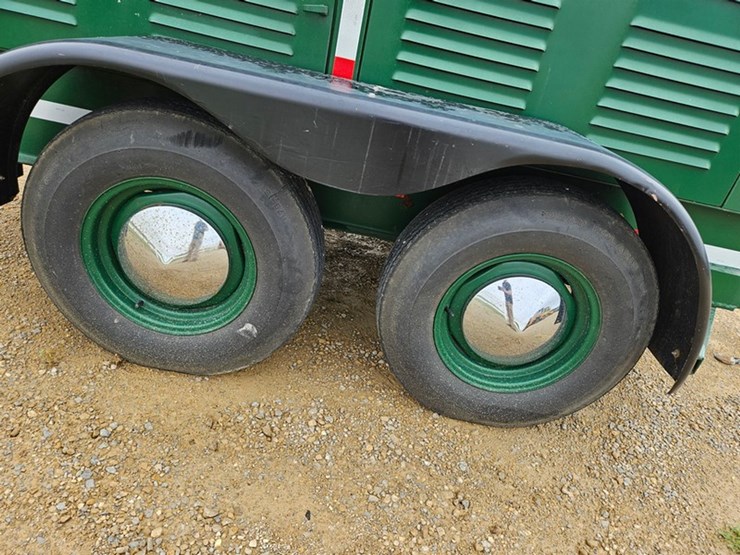 #130-•-empire-300-gjw-8e-tandem-axle-towable-generator-image-21