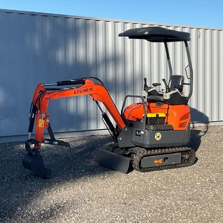#1614 • ATS ME18 Mini Excavator - Middlebury, IN