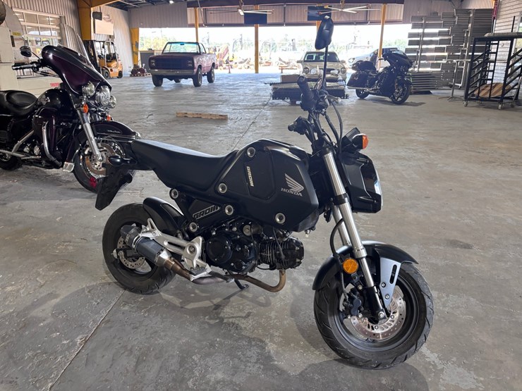#35370-•-2023-honda-grom125-image-2