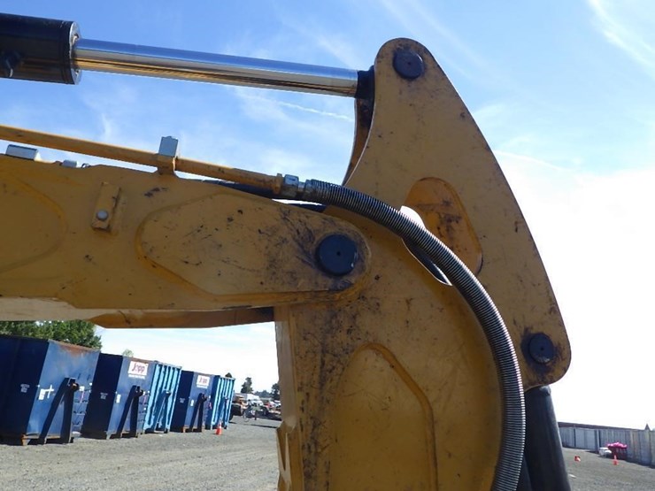 sany-u35-hydraulic-excavator-image-30